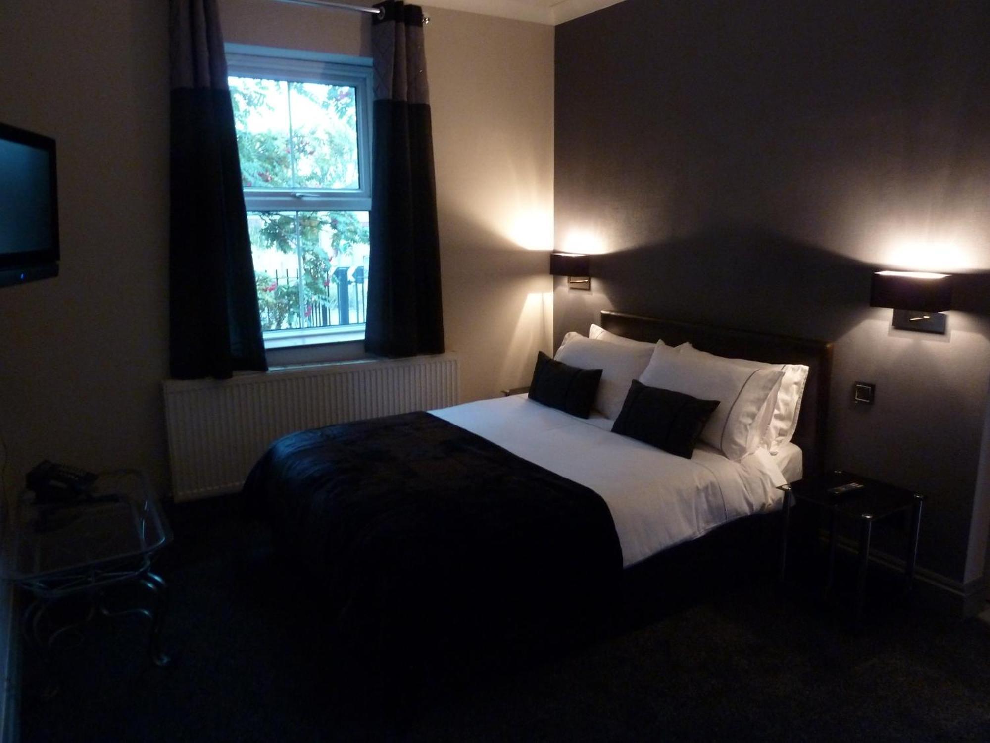 Bed and Breakfast The Castle NWI Exteriér fotografie